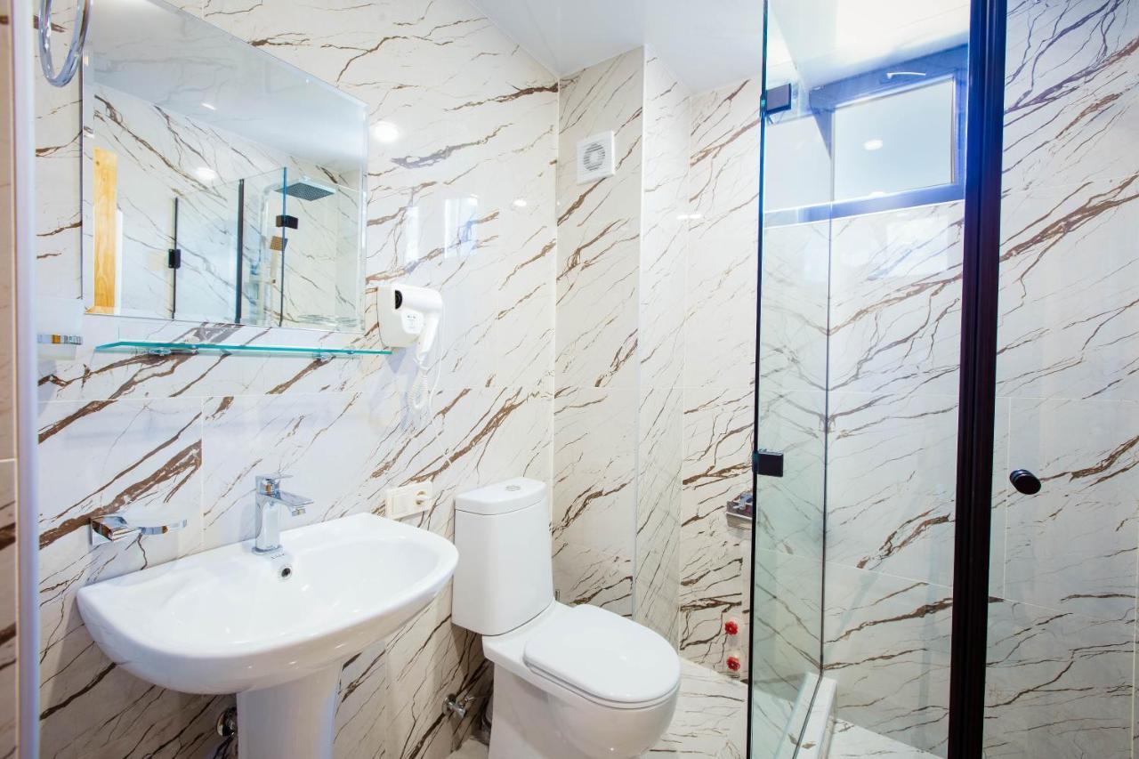 Hotel Mestia Inn Ngoại thất bức ảnh